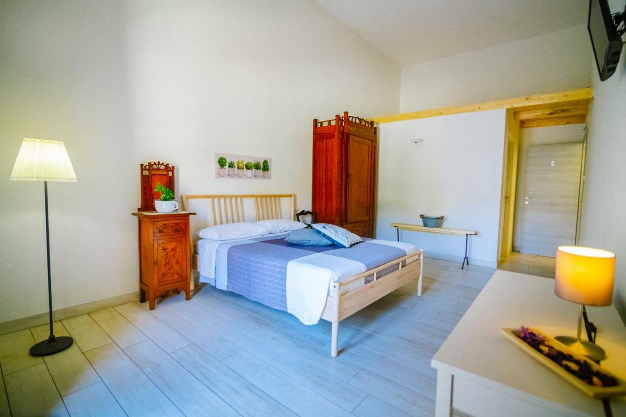 Ciatu Miu Hotel Noto Kültér fotó